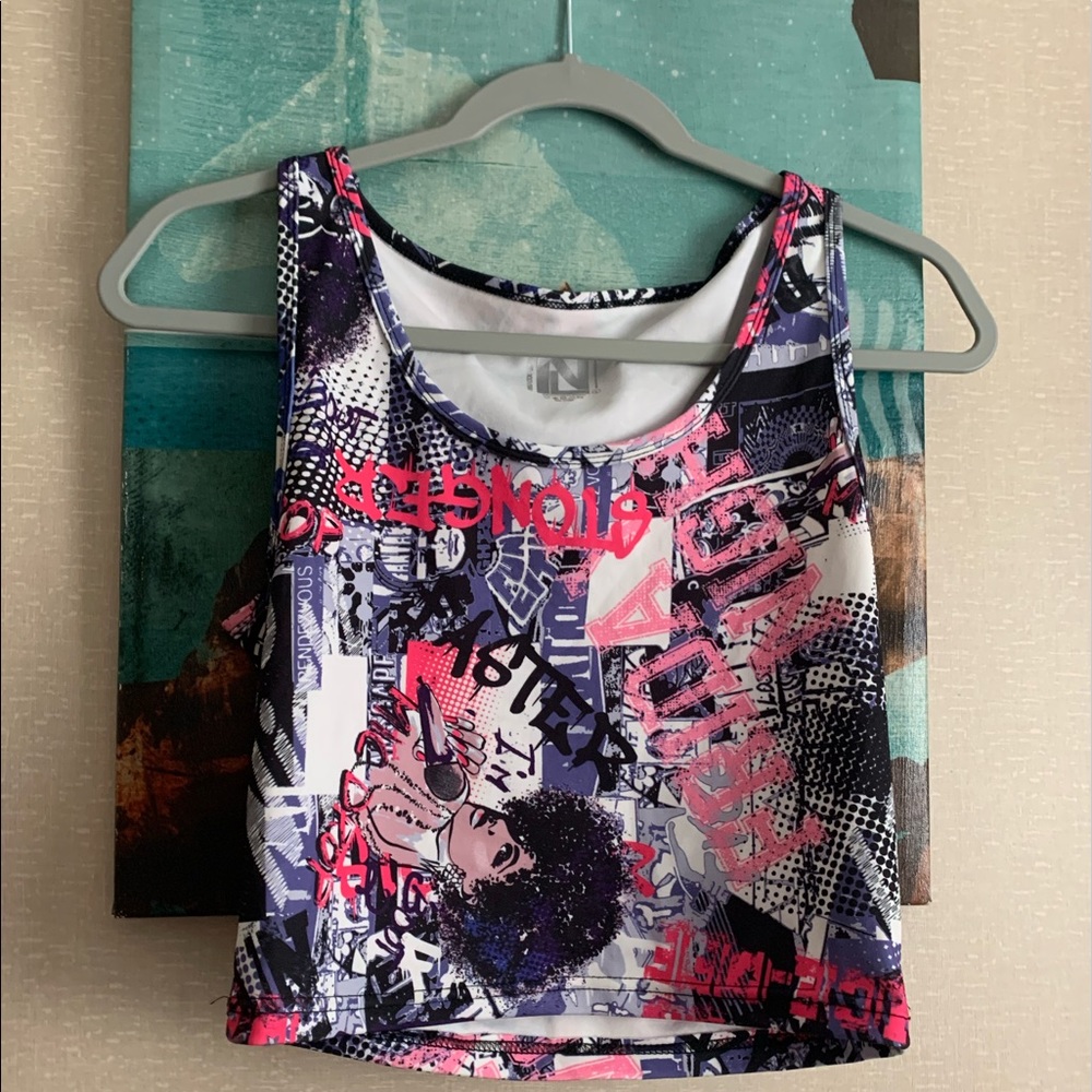Crop top
